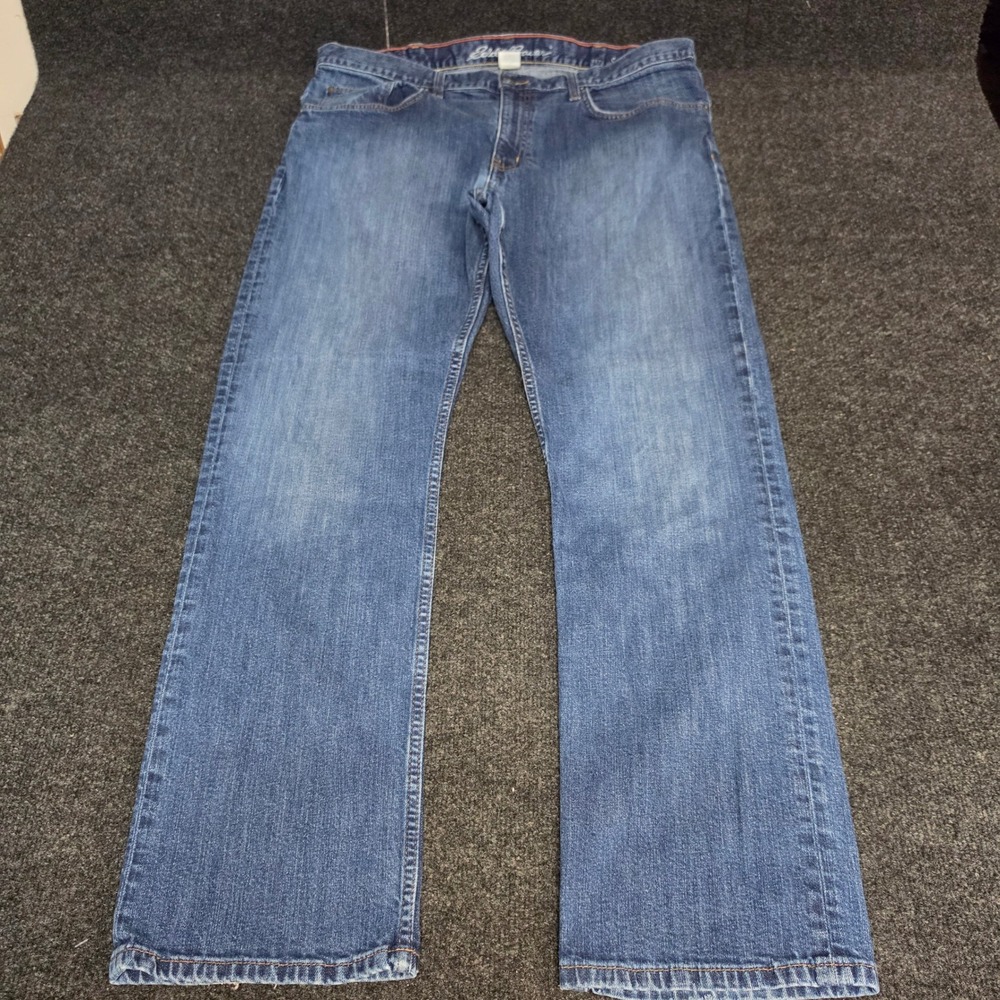 Eddie Bauer Mens Straight Fit Blue Jeans Medium Wash 38x32 Specially Dyed Denim